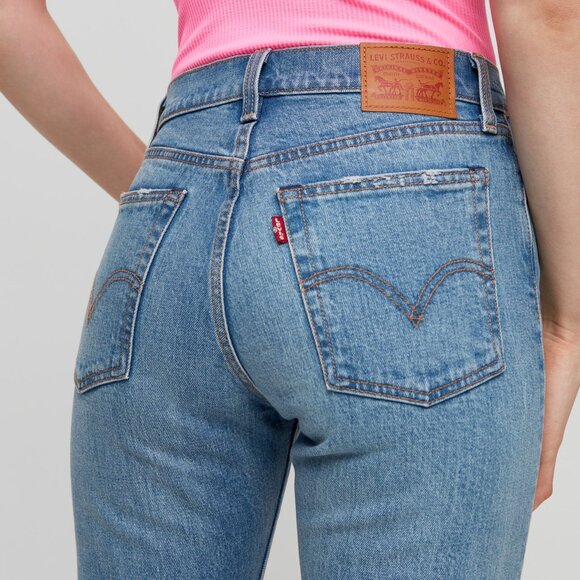 Levi's Jeans - Picture 1 of 6